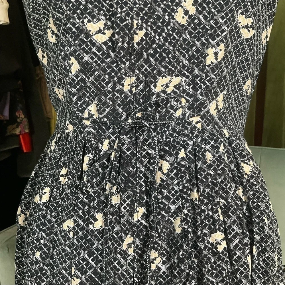 E.D. Michaels Scotty Dog Vintage Inspired Apron Dress With Pockets - Picture 5 of 7